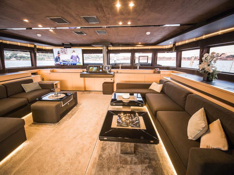 Book yachts online - catamaran - Lagoon 62 - 4 cabin version - Carpe Diem - rent