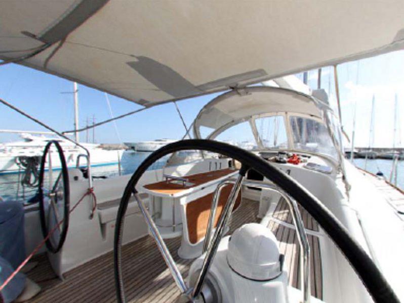 Book yachts online - sailboat - Oceanis 43 - Cote D'Azur - rent