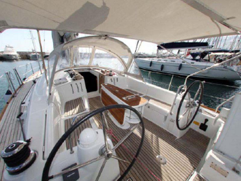 Book yachts online - sailboat - Oceanis 43 - Cote D'Azur - rent