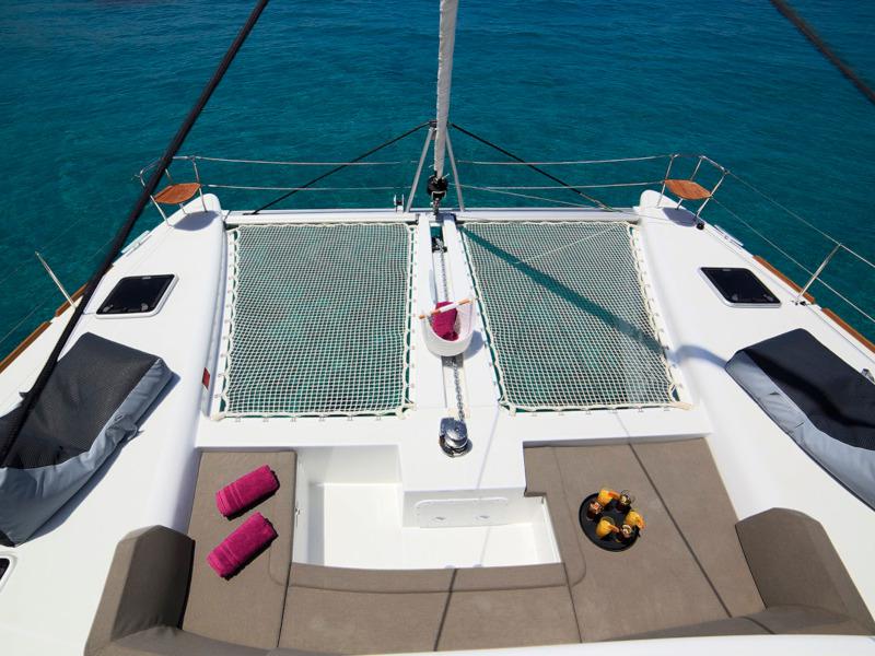Book yachts online - catamaran - Lagoon 450 S - Daniela II - rent