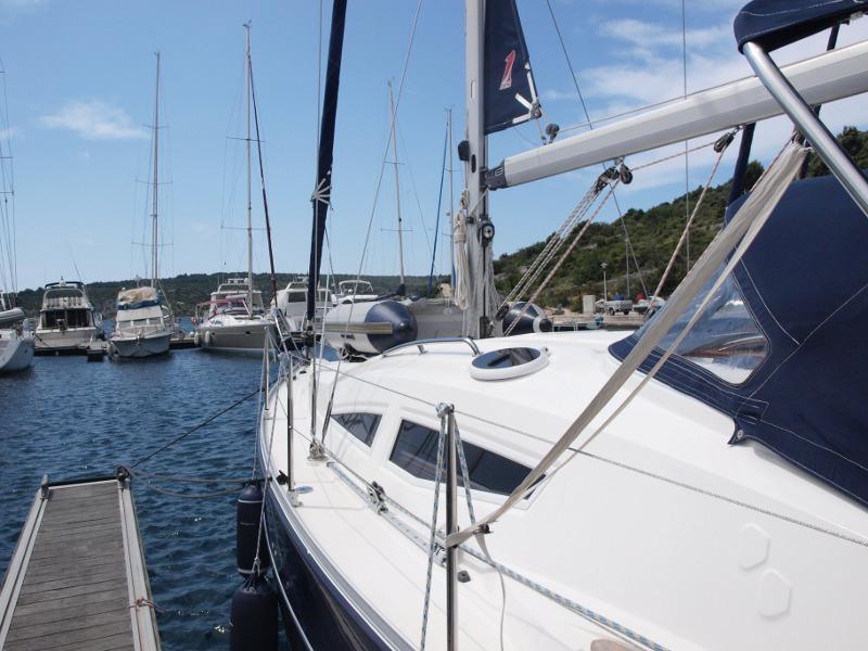 Book yachts online - sailboat - Elan 344 Impression - Sea Bird - rent