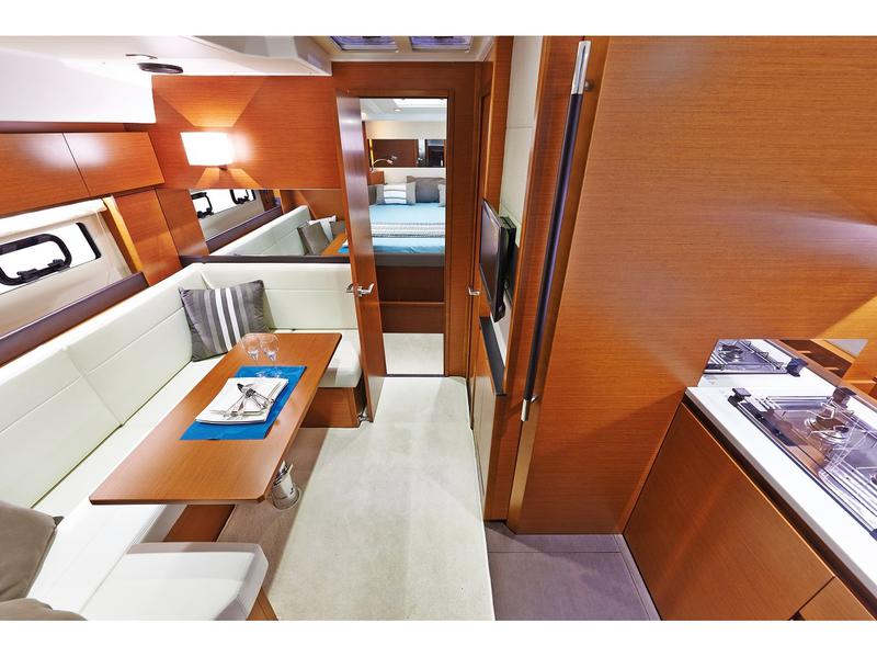 Book yachts online - motorboat - Jeanneau Leader 40 - Jeanneau Leader 40 (2019) - rent