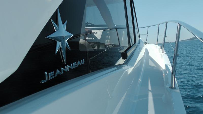 Book yachts online - motorboat - Jeanneau Leader 36 - Jeanneau Leader 36 ('17) - rent