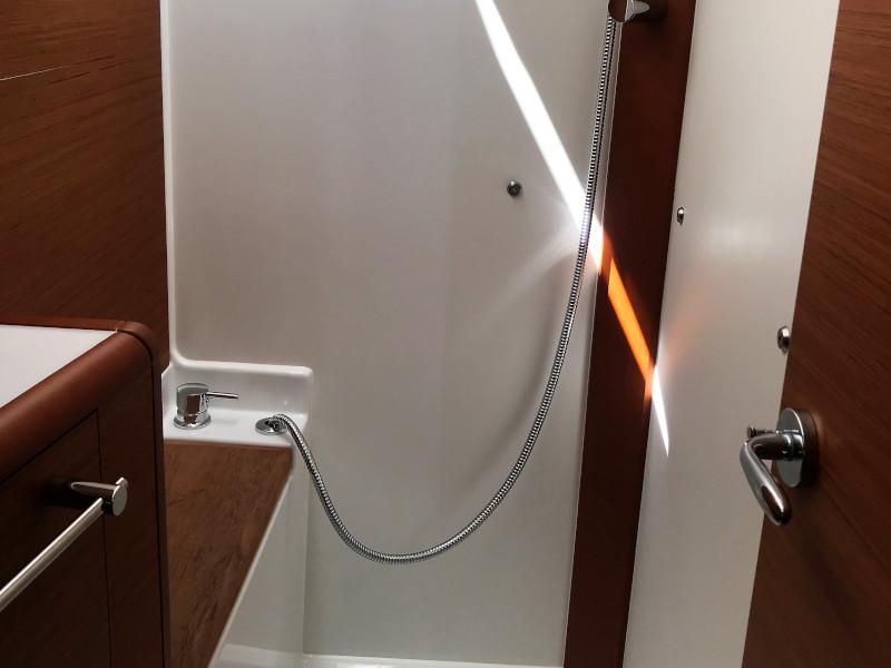 Book yachts online - sailboat - Sun Odyssey 419 - Bowie - rent