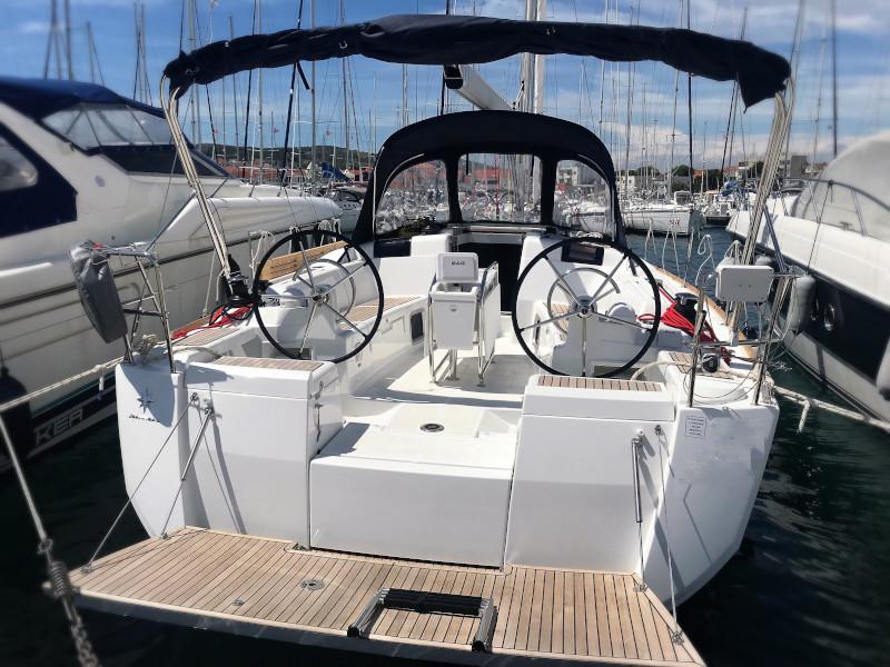 Book yachts online - sailboat - Sun Odyssey 419 - Marley - rent