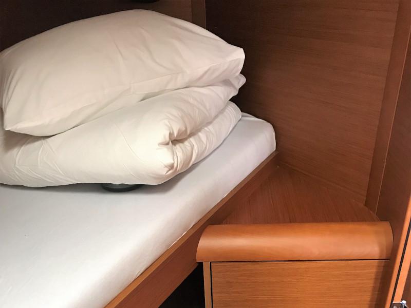 Book yachts online - sailboat - Sun Odyssey 449 - Janis - rent