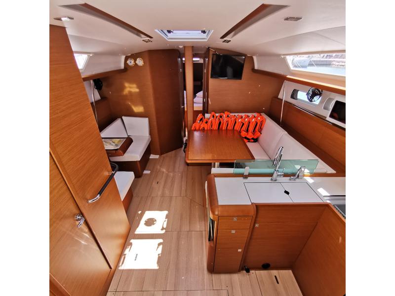 Book yachts online - sailboat - Sun Odyssey 449 - Baez - rent