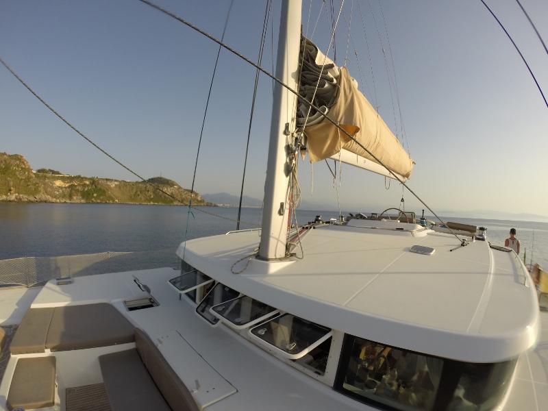 Book yachts online - catamaran - Lagoon 500 - America - rent