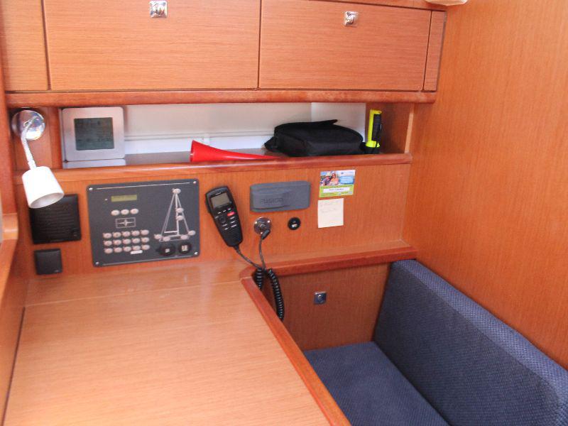 Book yachts online - sailboat - Bavaria Cruiser 41 - summer elli - rent