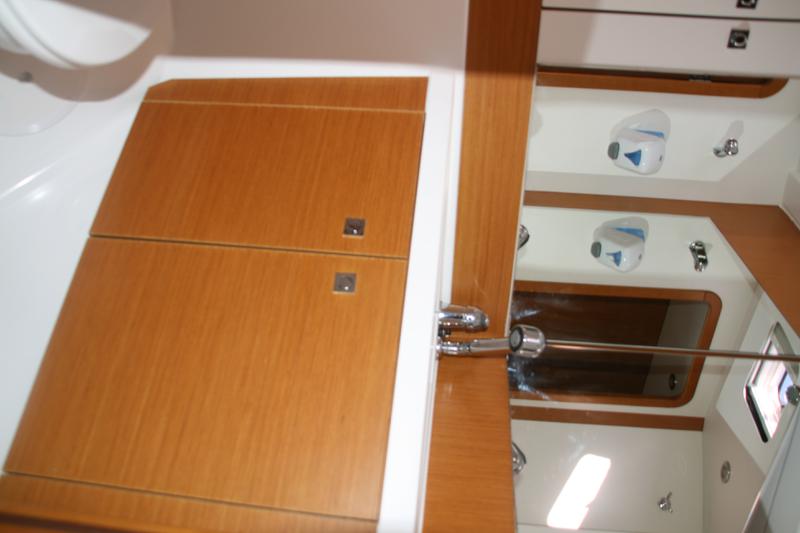 Book yachts online - sailboat - Jeanneau 53 (4cab) - Trinity - rent