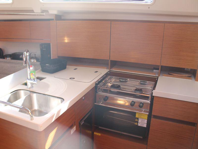 Book yachts online - sailboat - Hanse 418 - Laysan - rent