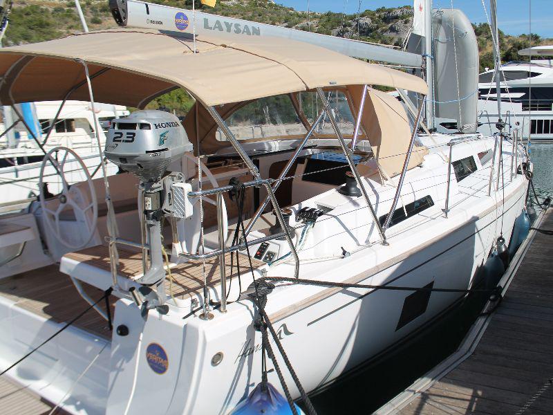 Book yachts online - sailboat - Hanse 418 - Laysan - rent