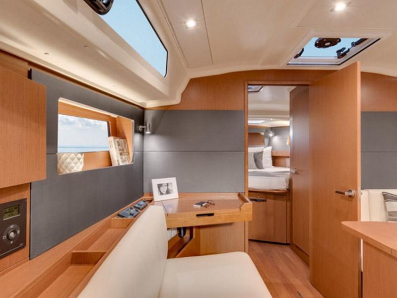 Book yachts online - sailboat - Oceanis 41.1 - Megisti - rent