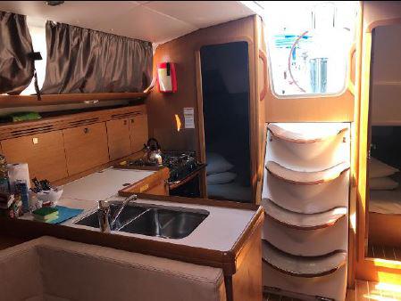 Book yachts online - sailboat - Sun Odyssey 36i - Mia - rent