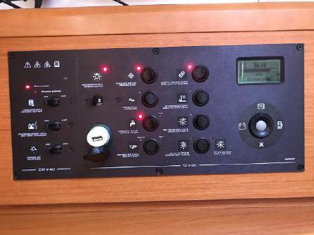 Book yachts online - sailboat - Sun Odyssey 36i - Mia - rent