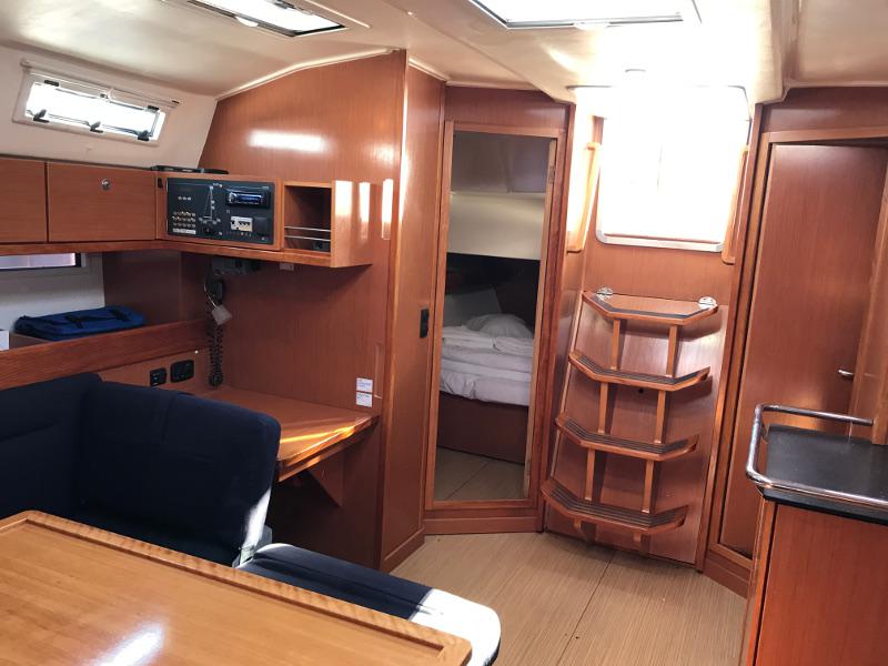 Book yachts online - sailboat - Bavaria 45 Cruiser - Libra I - rent