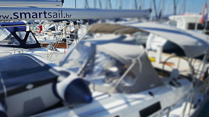 Book yachts online - sailboat - Bavaria Cruiser 37 - Maci - rent