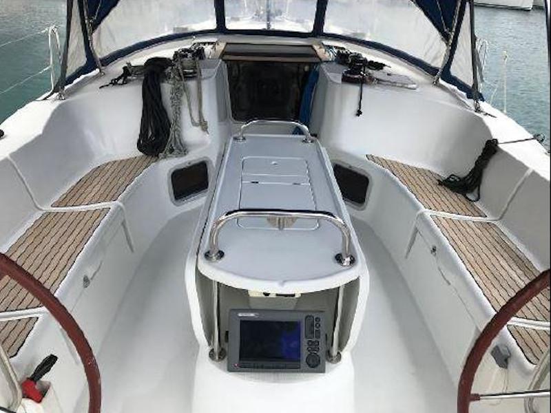 Book yachts online - sailboat - Jeanneau SO 44i - Emmerton - rent
