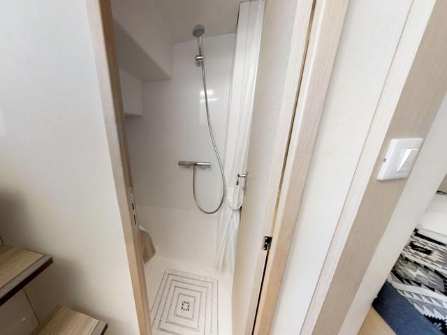 Book yachts online - catamaran - Fountaine Pajot 47 SAONA(GEN,AC,WATERMAKER) - Aqua - rent