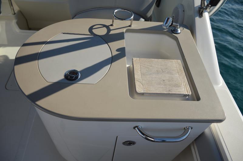 Book yachts online - motorboat - Sea Ray 275 Amberjack - 1000 VD - rent