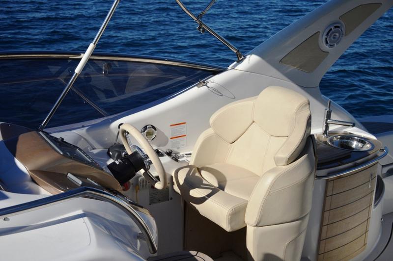 Book yachts online - motorboat - Sessa C35 - 1116 VD - rent