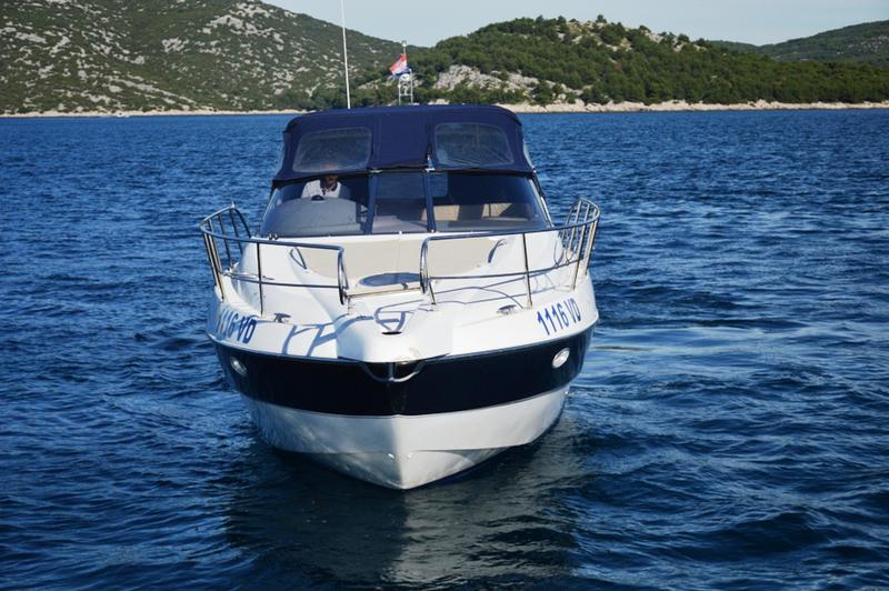 Book yachts online - motorboat - Sessa C35 - 1116 VD - rent