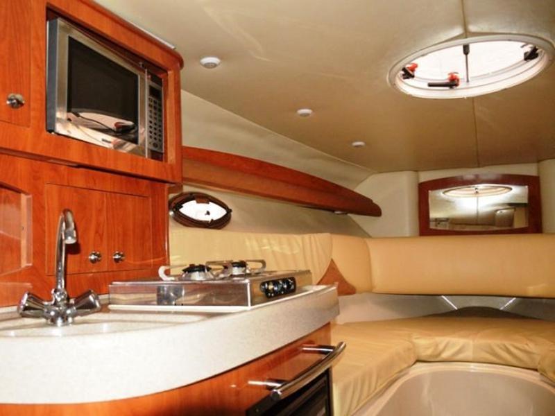Book yachts online - motorboat - Four Winns 278 Vista White - 985 VD - WHITE - rent