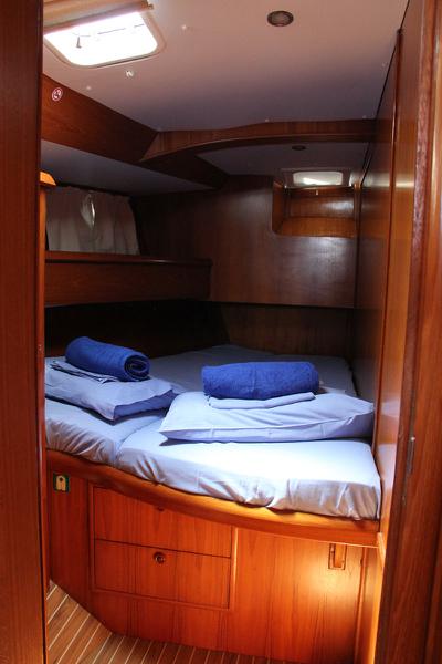 Book yachts online - sailboat - Sun Odyssey 52.2 - ATLANTIS - rent