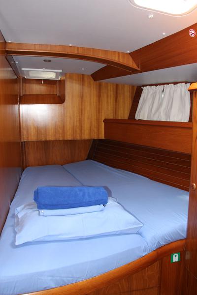 Book yachts online - sailboat - Sun Odyssey 52.2 - ATLANTIS - rent