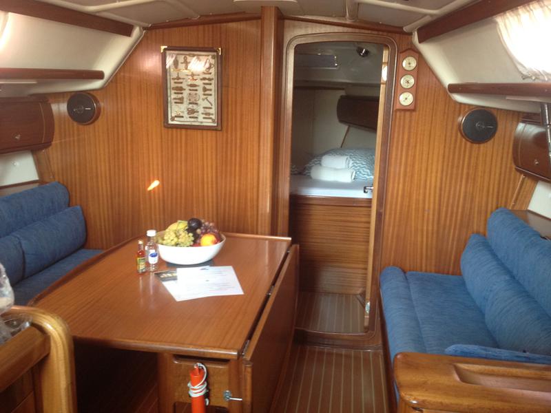 Book yachts online - sailboat - Bavaria 36 - THETIS - rent