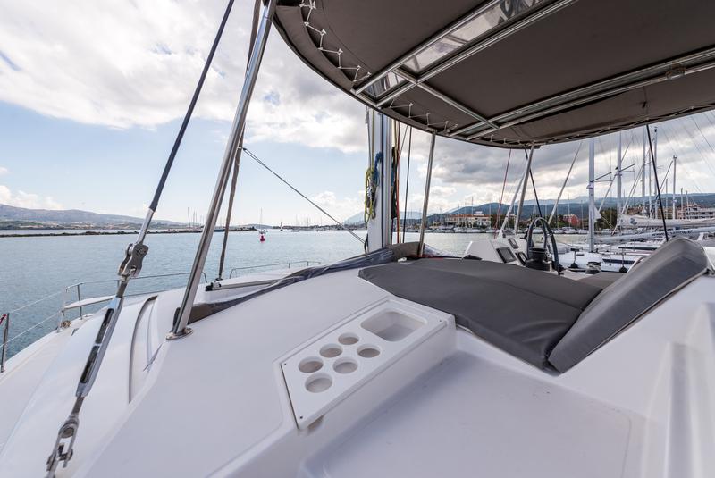 Book yachts online - catamaran - Bali 4.0 - Vallejo  - A/C &amp; Generator - rent
