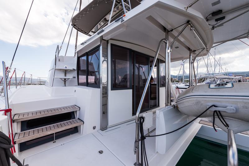 Book yachts online - catamaran - Bali 4.0 - Vallejo  - A/C &amp; Generator - rent