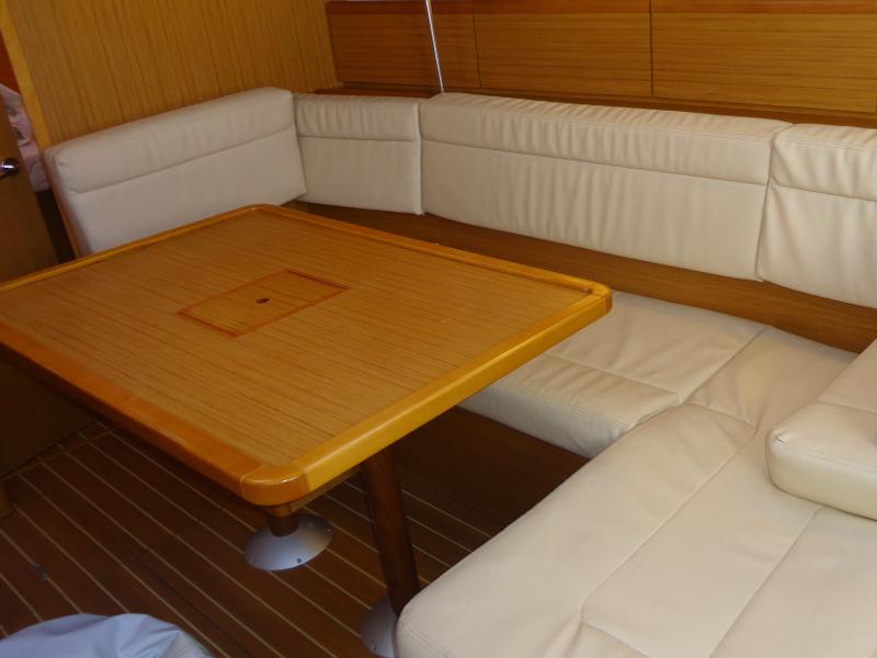 Book yachts online - sailboat - Jeanneau Sun Odyssey 44i - Ad Agio  - Bow &amp; Solar - rent