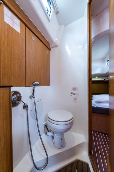 Book yachts online - sailboat - Bavaria Cruiser 56 - Breathless - A/C &amp; Generator - rent