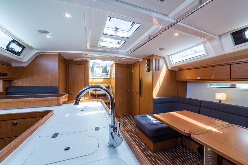 Book yachts online - sailboat - Bavaria Cruiser 56 - Breathless - A/C &amp; Generator - rent
