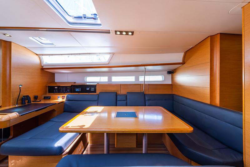 Book yachts online - sailboat - Sun Odyssey 509 - Aposperitis - A/C &amp; Generator - rent