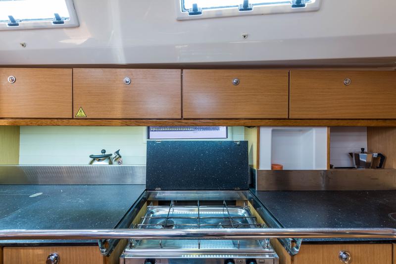 Book yachts online - sailboat - Bavaria Cruiser 50 - Altair - Bow &amp; Solar - rent