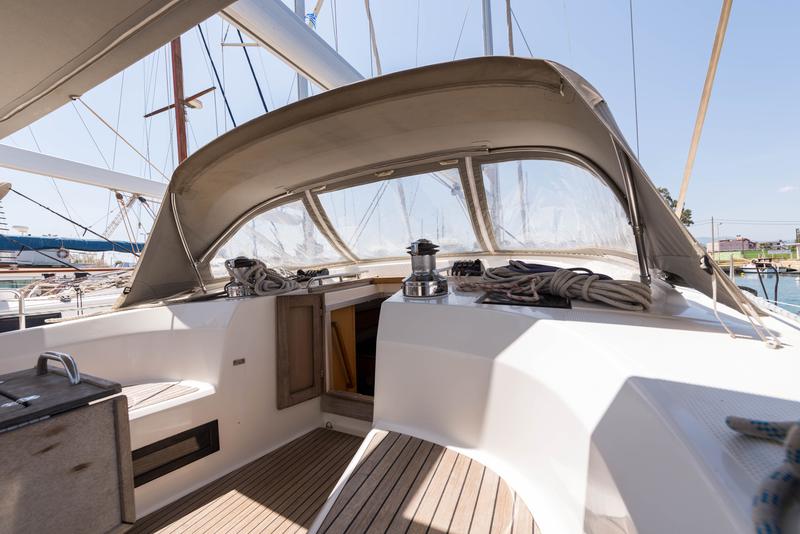 Book yachts online - sailboat - Bavaria Cruiser 50 - Altair - Bow &amp; Solar - rent