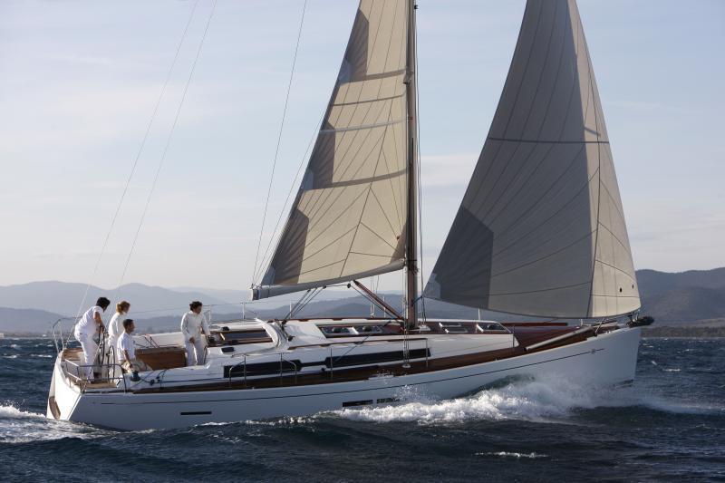 Book yachts online - sailboat - Dufour 405 BM - Pangaea  - rent
