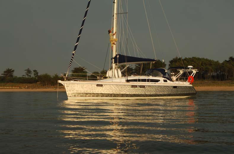 Book yachts online - sailboat - Ovni 395 - Gorgo - rent