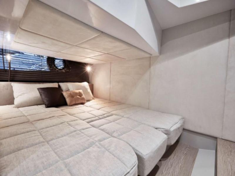 Book yachts online - motorboat - Sessa C38 - Wiki II - rent