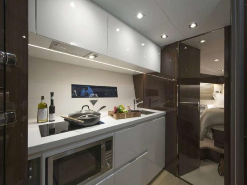 Book yachts online - motorboat - Targa 50 GT - Chill - rent