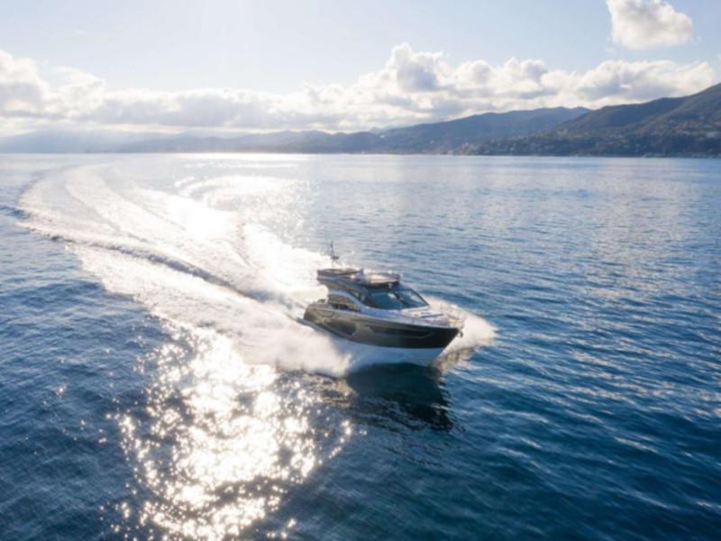 Book yachts online - motorboat - Sessa Fly 54 - Flying Dori - rent