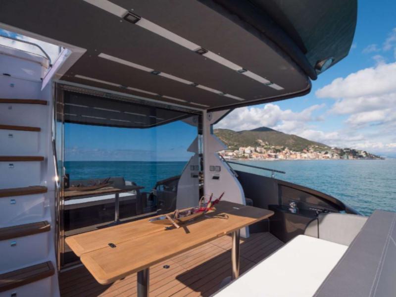 Book yachts online - motorboat - Sessa Fly 54 - Flying Dori - rent