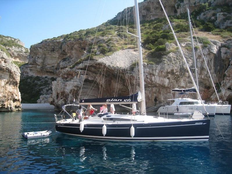 Book yachts online - sailboat - Elan 410 performance - Arianna - rent