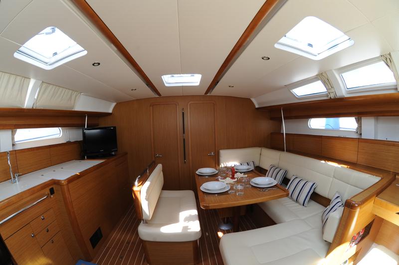 Book yachts online - sailboat - Sun Odyssey 49i - Zenith Forever - rent