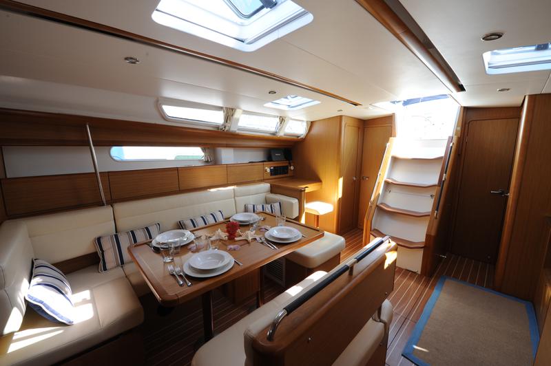 Book yachts online - sailboat - Sun Odyssey 49i - Zenith Forever - rent