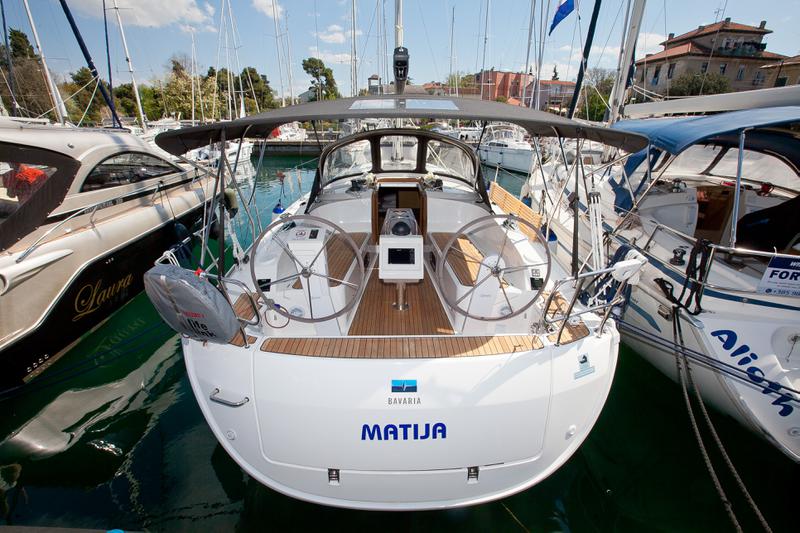 Book yachts online - sailboat - Bavaria Cruiser 37 - Matija - rent