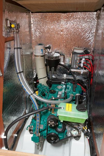 Book yachts online - sailboat - Bavaria Cruiser 37 - Matija - rent