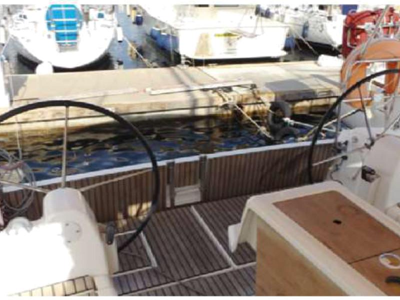 Book yachts online - sailboat - Dufour 410 Grand Large-1 - Balthazar King - rent